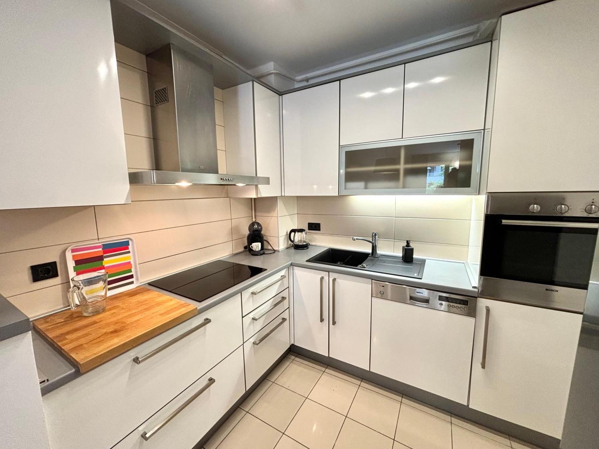Terrace Bliss With Free Garage Apartma Zagreb
